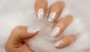 pretty nail colors for winter