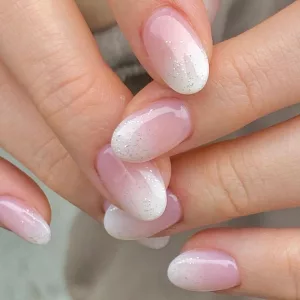Pale Ombre Nail