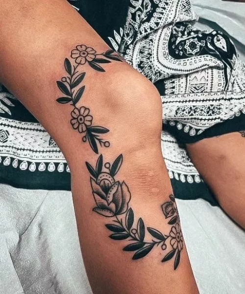 rose-design-for-knee-tattoo