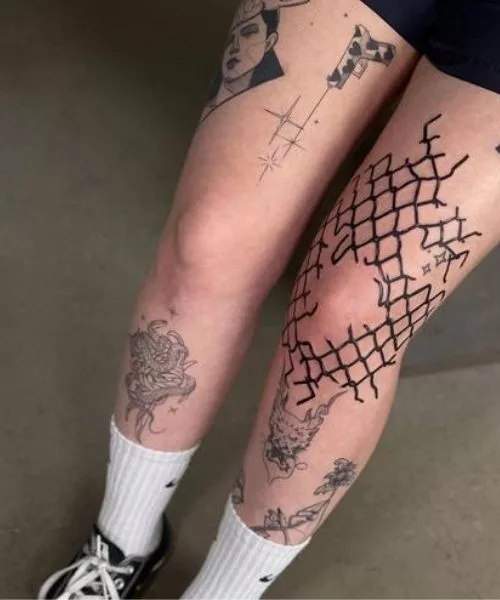 trending-Knee-tattoo-for-women